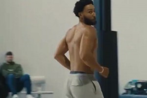 西帝这身材维持的可以 中投也进了 ！回NBA再战没问题！